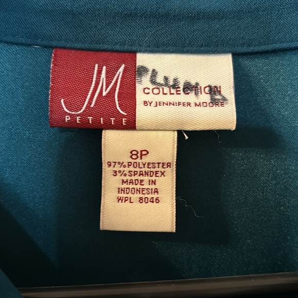 JM Collection faux seude button down size 8P - Picture 3 of 4